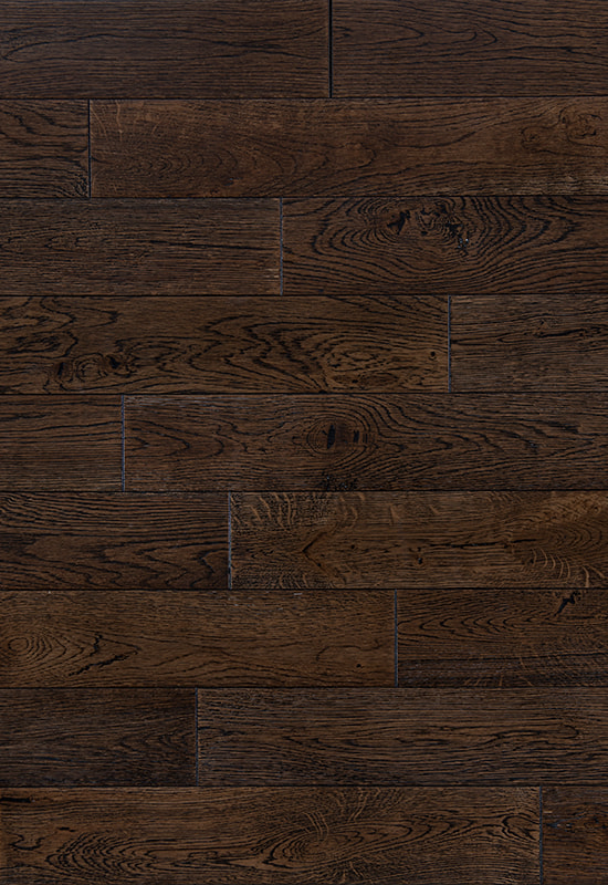 Biely dub 90 hlboký kefovaný masívny drevený podlahy